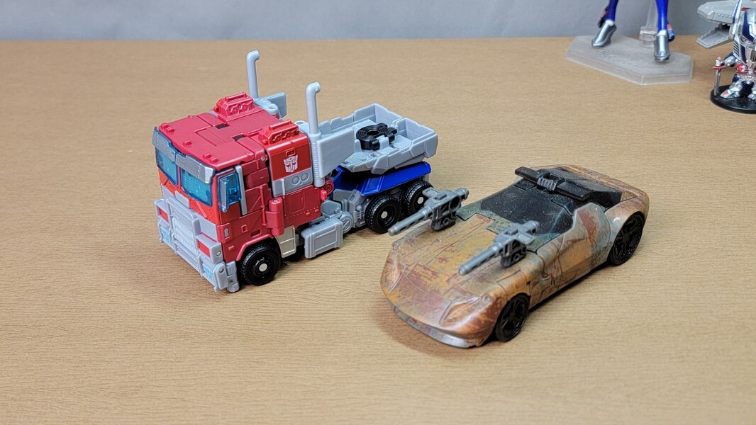 In Hand Image Of Rise Of The Beasts Mainline Optimus Prime Voyager Toy  (25 of 27)